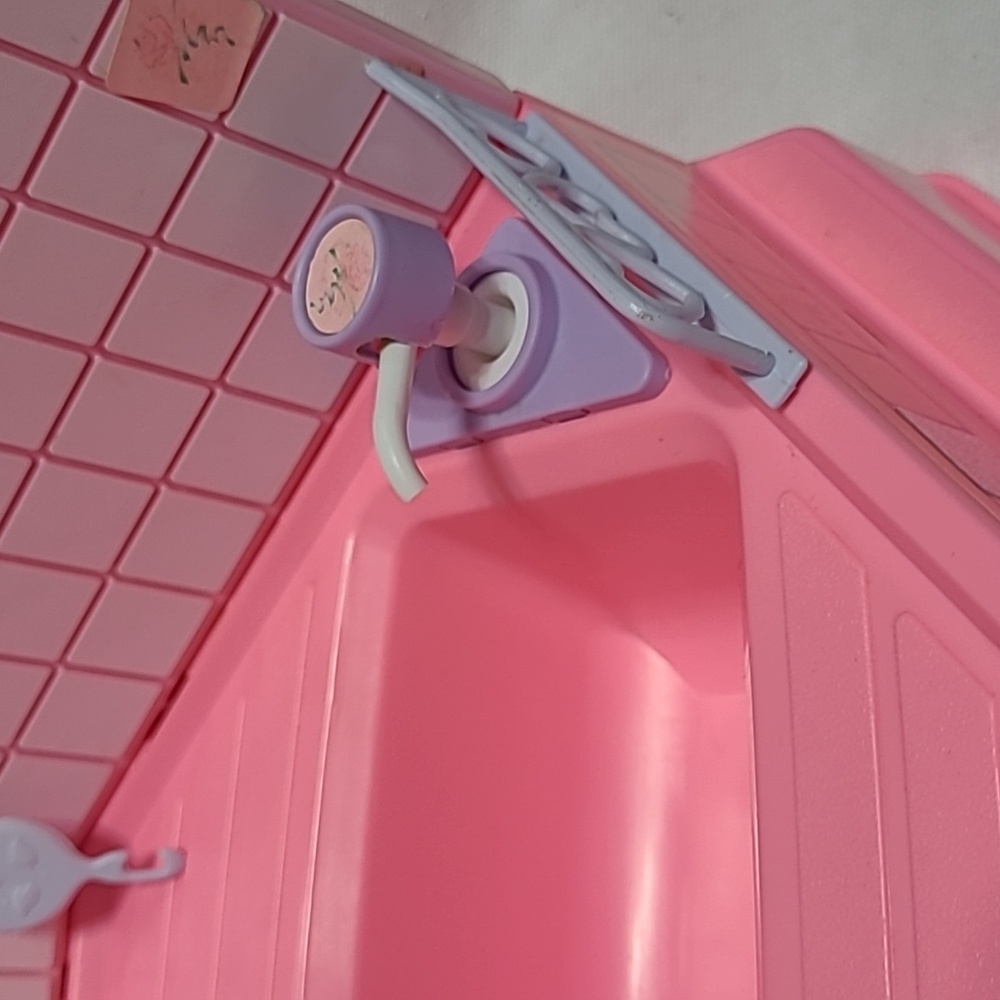 Barbie Year 1990 Pink Sparkles Beauty Bath Playset #5156 - Picture 5 of 14